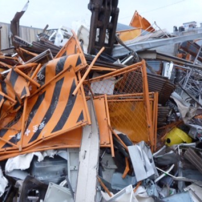 鉄スクラップ（C/B）