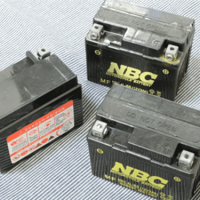 バイクバッテリー